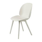 Chaise extérieure en plastique blanche Beetle - Gubi - The Cool Republic