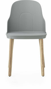 Chaise grise au pietement en chêne Allez Grey - Normann Copenhagen - The Cool Republic