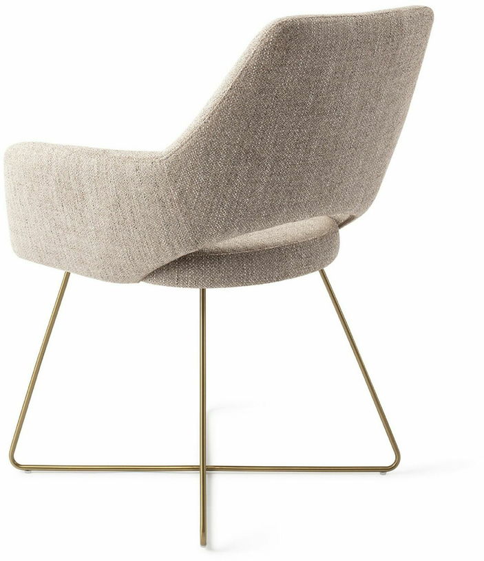 Chaise grise biscuit beach avec pieds croisés en métal doré Yanai - Jesper Home - The Cool Republic