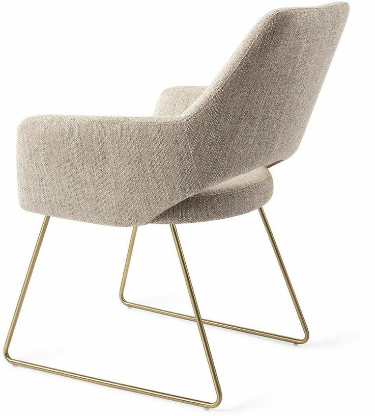 Chaise grise biscuit beach avec pieds élégants en métal doré Yanai - Jesper Home - The Cool Republic