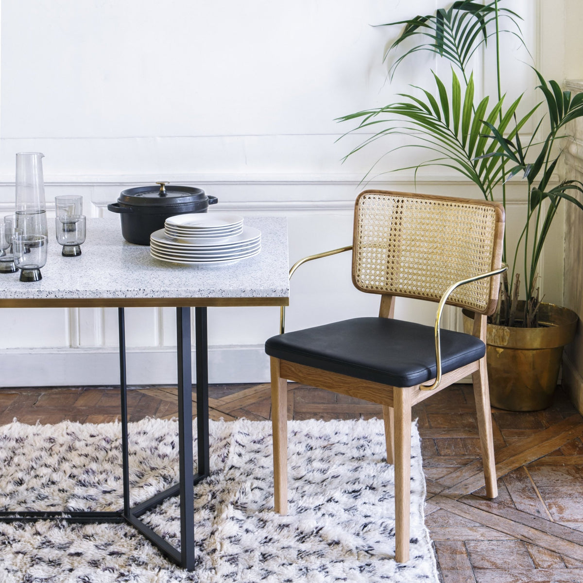 Chaise grise en chêne naturel Cannage - RED Edition - The Cool Republic
