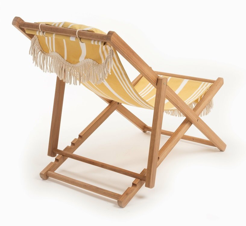 Chaise longue aux rayures jaunes et blanches vintage Sling Premium - Business & Pleasure - The Cool Republic