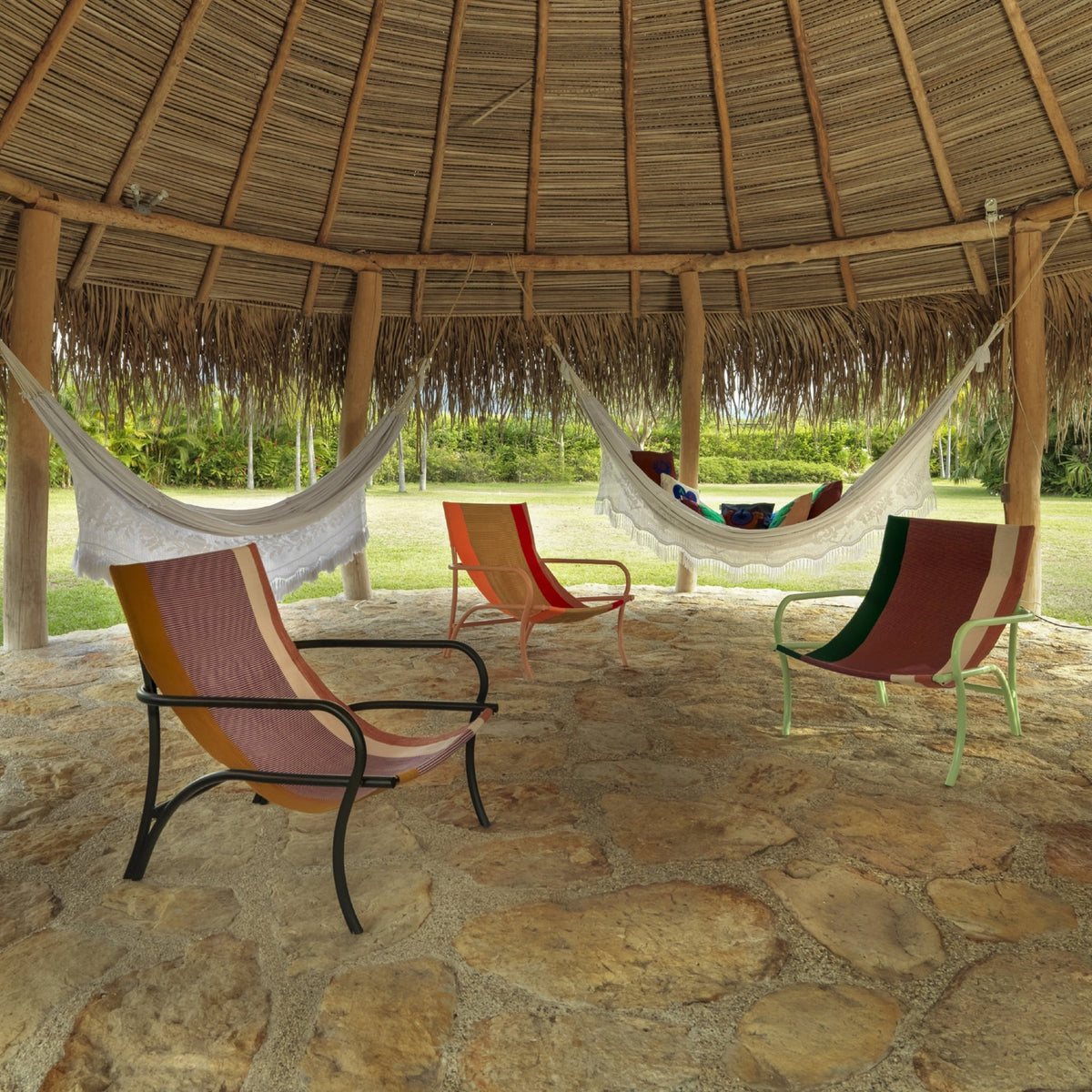 Chaise longue de jardin en acier vert Maraca - Ames - The Cool Republic