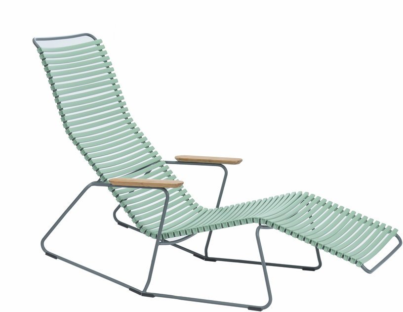 Chaise lounge modulable en métal et plastique vert clair CLICK - Houe - The Cool Republic