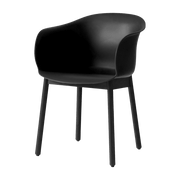 Chaise noire piétement en bois de chêne noir JH30 - &tradition - The Cool Republic