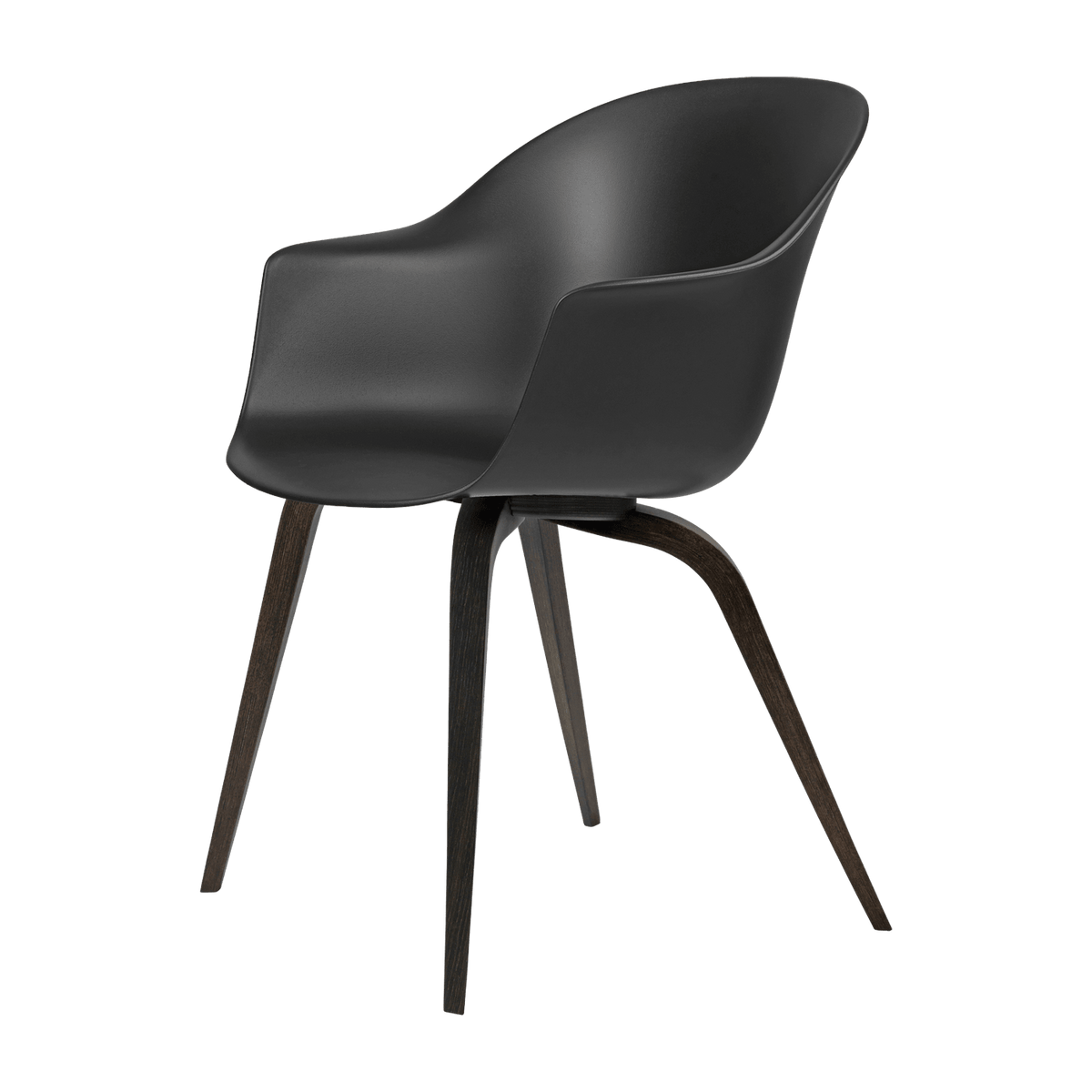 Chaise noire semi-mate en hêtre teinté noir Bat - Gubi - The Cool Republic