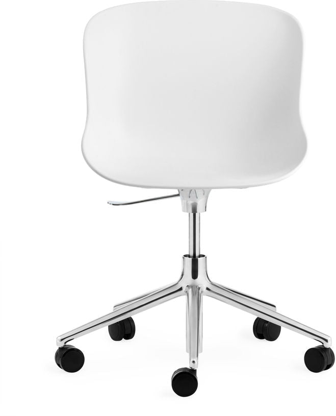 Chaise pivotante à roulettes blanche Hyg 4w swivel - Normann Copenhagen - The Cool Republic