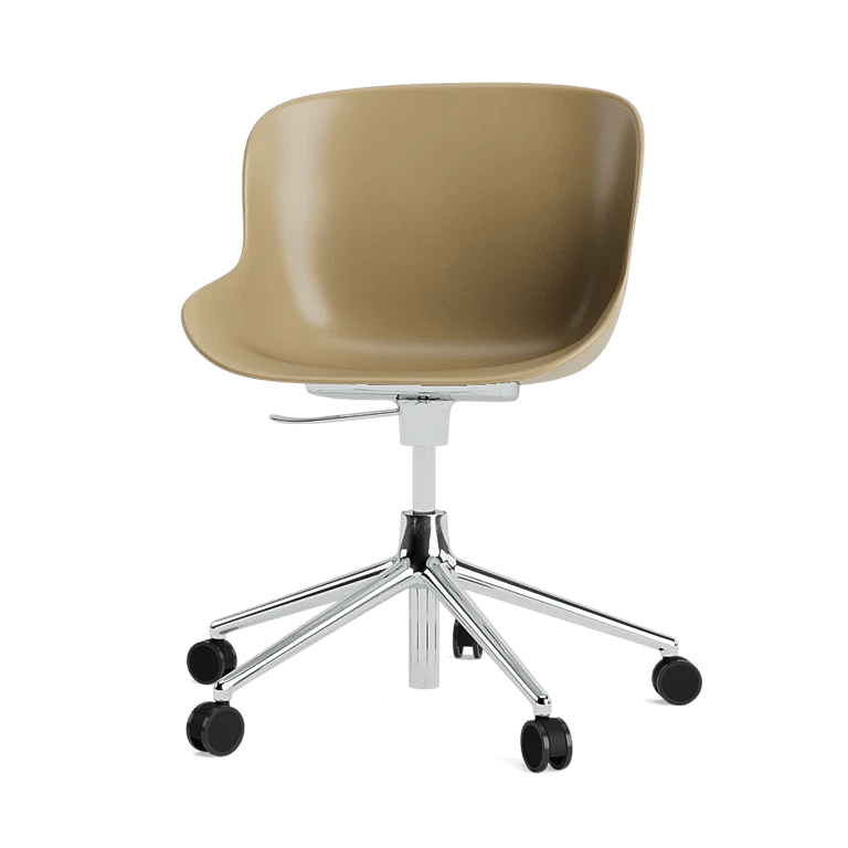 Chaise pivotante à roulettes en alu et beige Hyg 5W - Normann Copenhagen - The Cool Republic