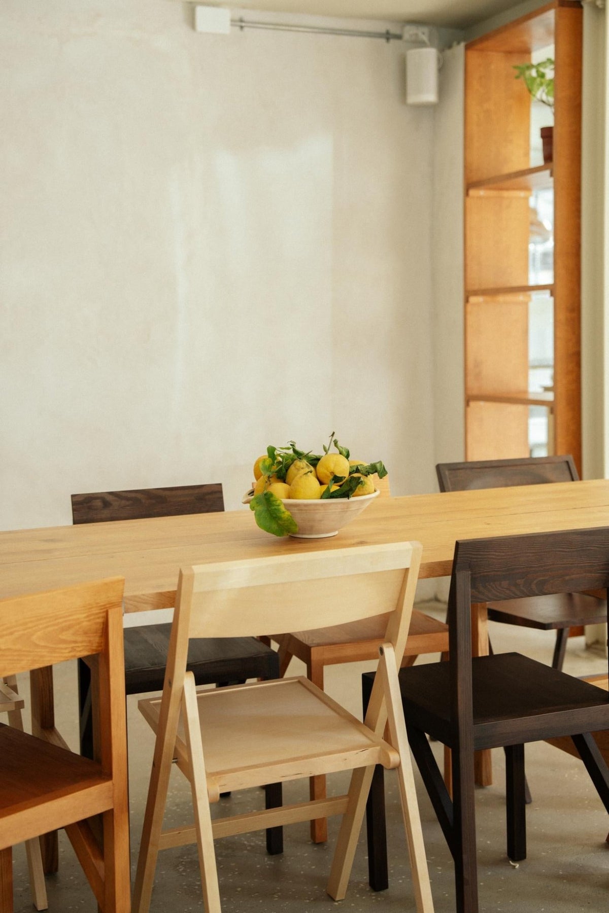 Chaise pliante en bouleau naturel 44 x 56 x 80 cm Folding - Frama - The Cool Republic