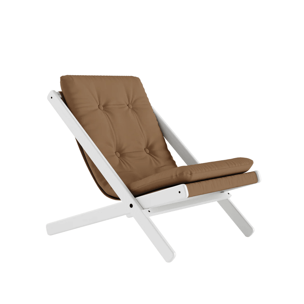 Chaise pliante en hêtre blanc et matelas en coton mocca 65x88x75cm Boogie raw - Karup Design - The Cool Republic