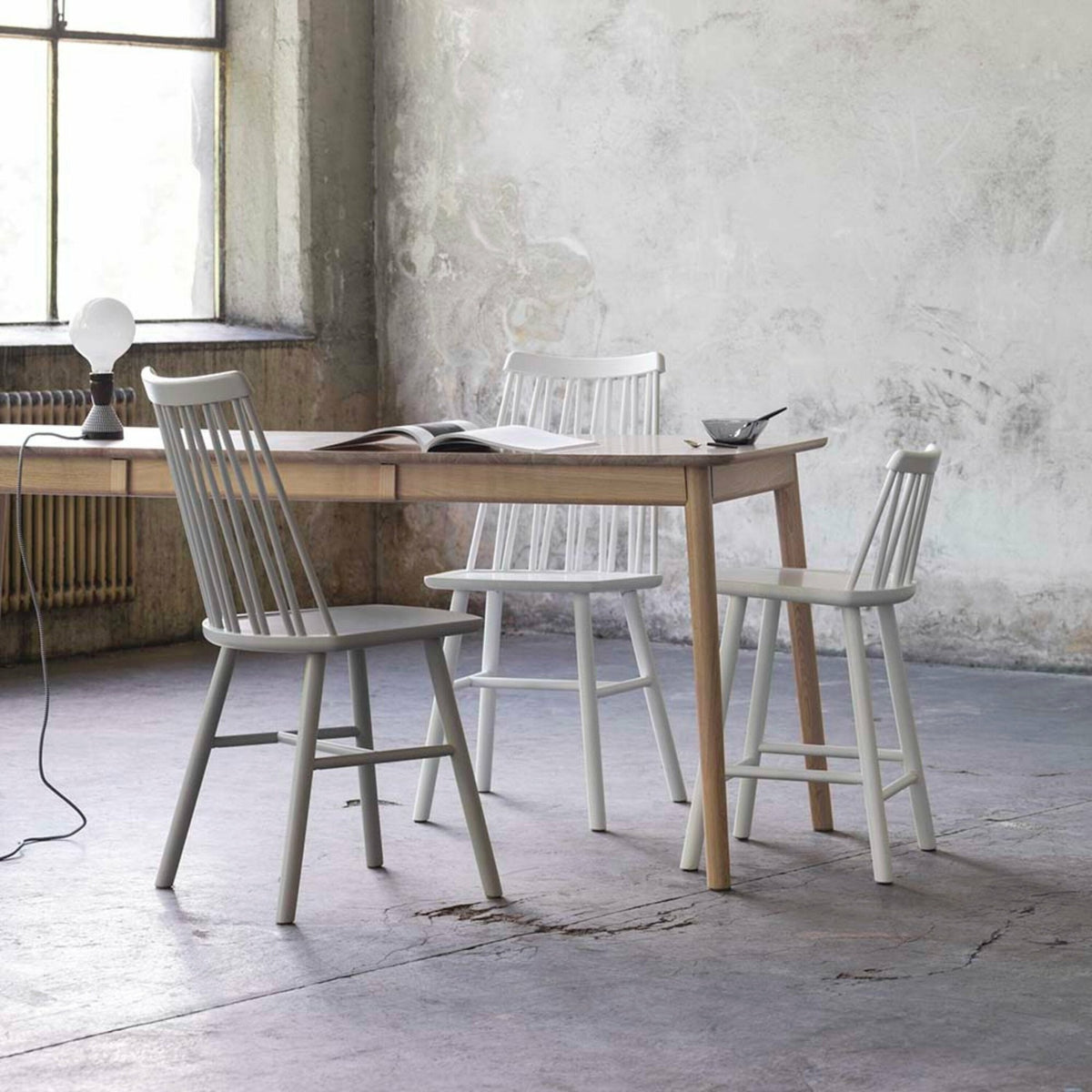 Chaise pour enfant en chêne huilé ZigZag - Hans K - The Cool Republic