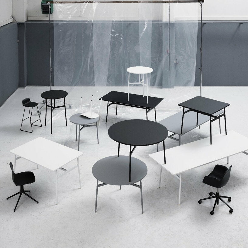 Chaise tournante à roulettes noire Swivel Norman Copenhagen noir - Normann Copenhagen - The Cool Republic