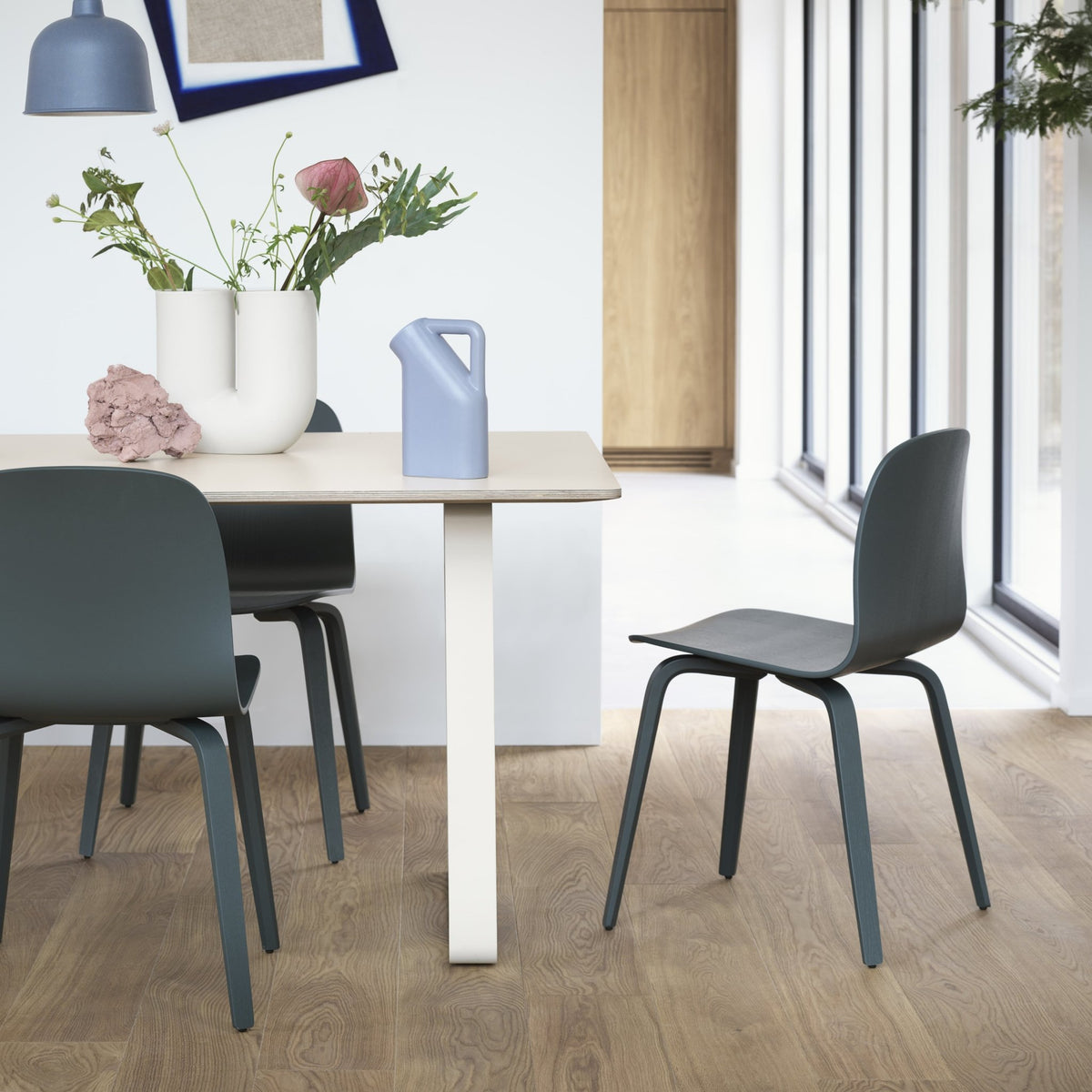 Chaise vert foncé Visu - Muuto - The Cool Republic