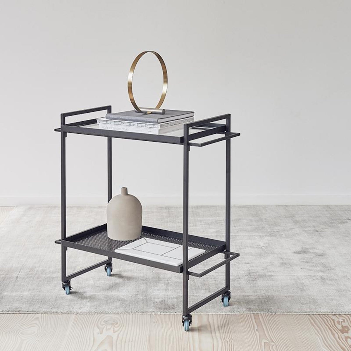 Chariot blanc Bauhaus - Kristina Dam Studio - The Cool Republic