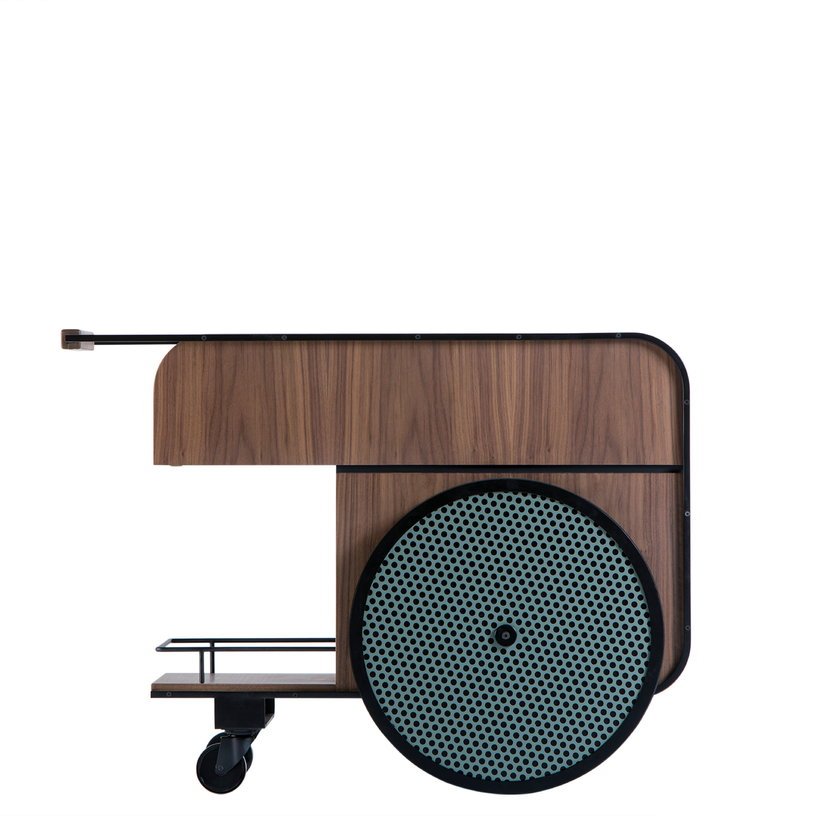 Chariot de bar en bois de noyer Trink - Kann Design - The Cool Republic