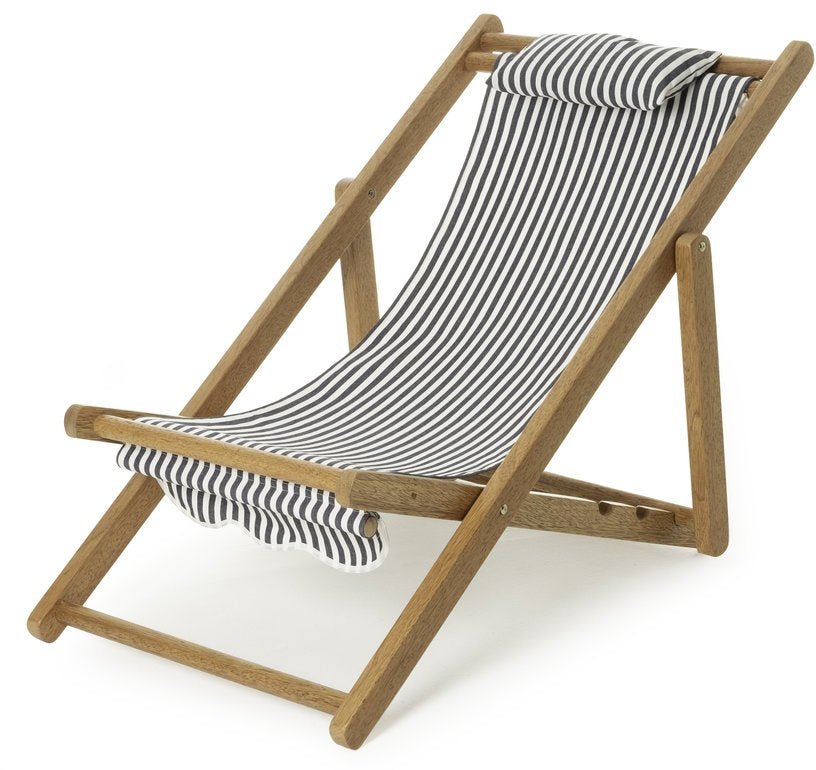 Chilienne pour enfants bleue à fines rayures blanches Mini Sling Chair - Business & Pleasure - The Cool Republic