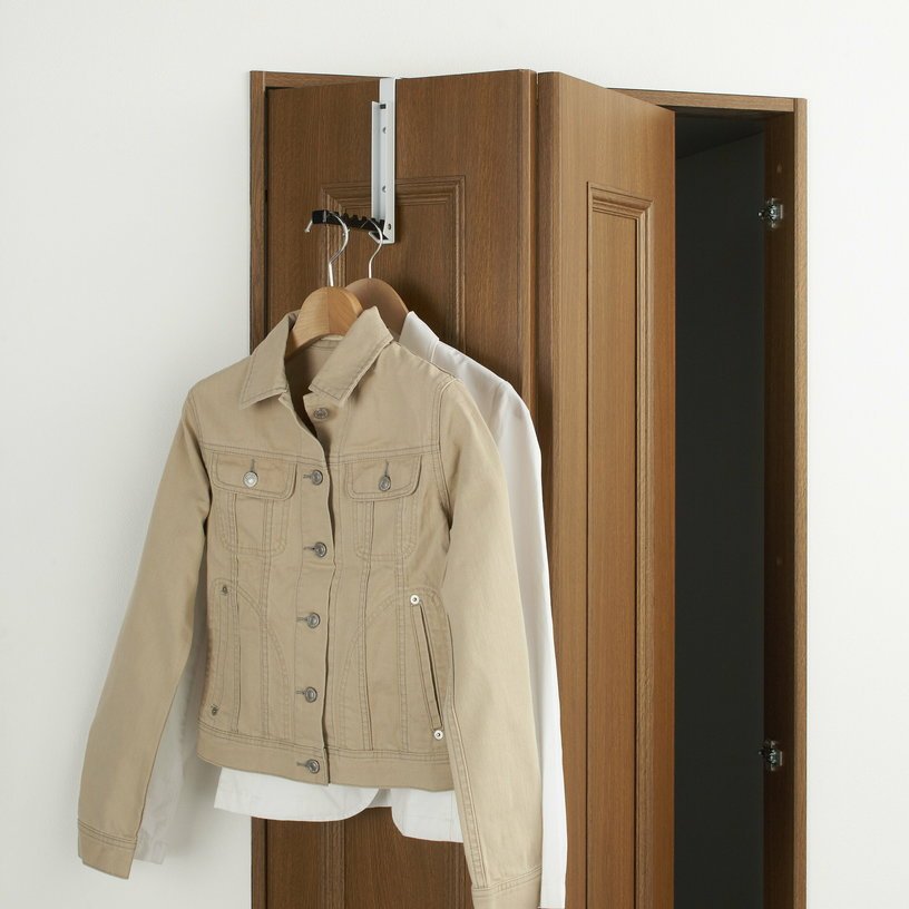 Cintre de porte stockable en acier noir Smart - Yamazaki - The Cool Republic