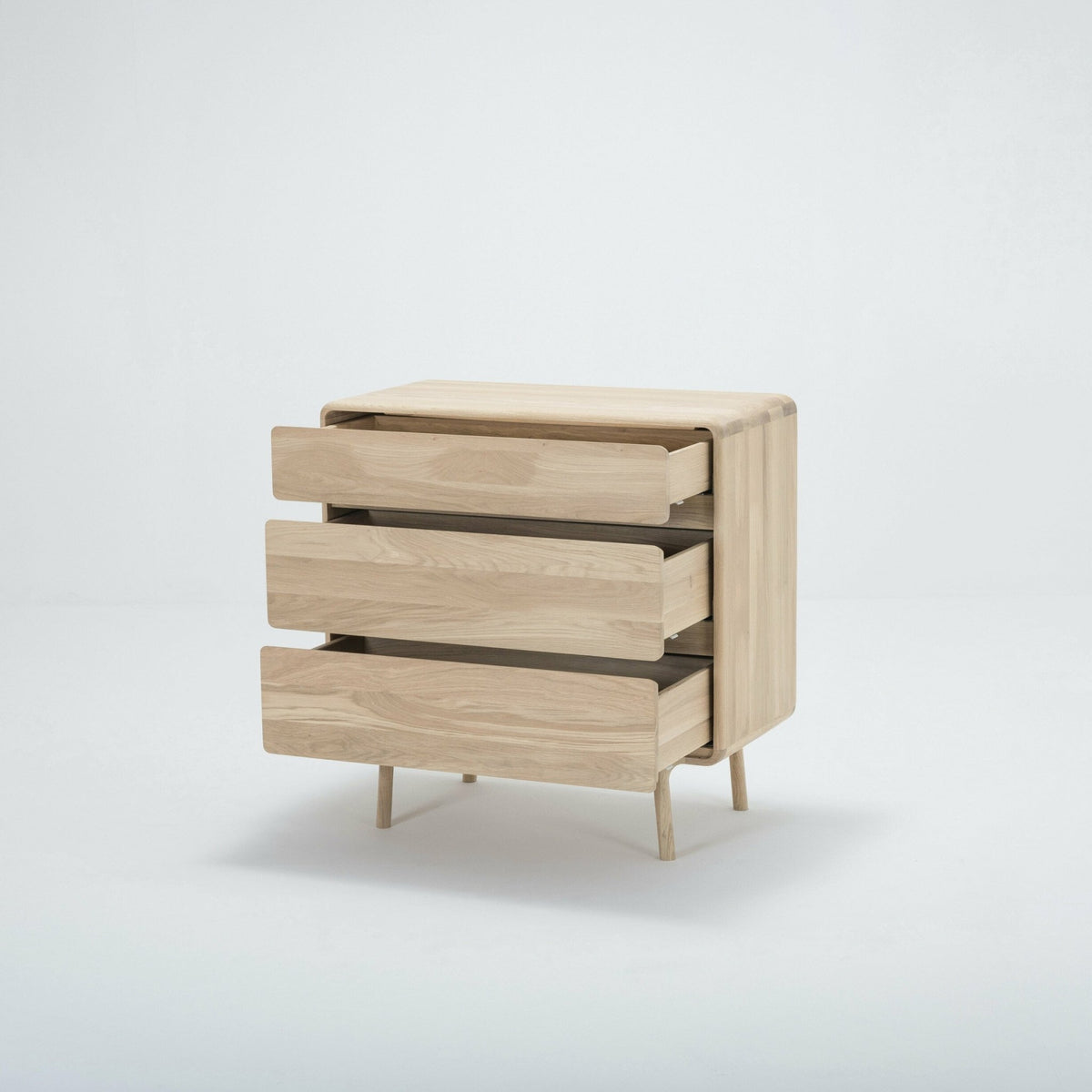 Commode en chêne blanchi huilé Fawn - Gazzda - The Cool Republic