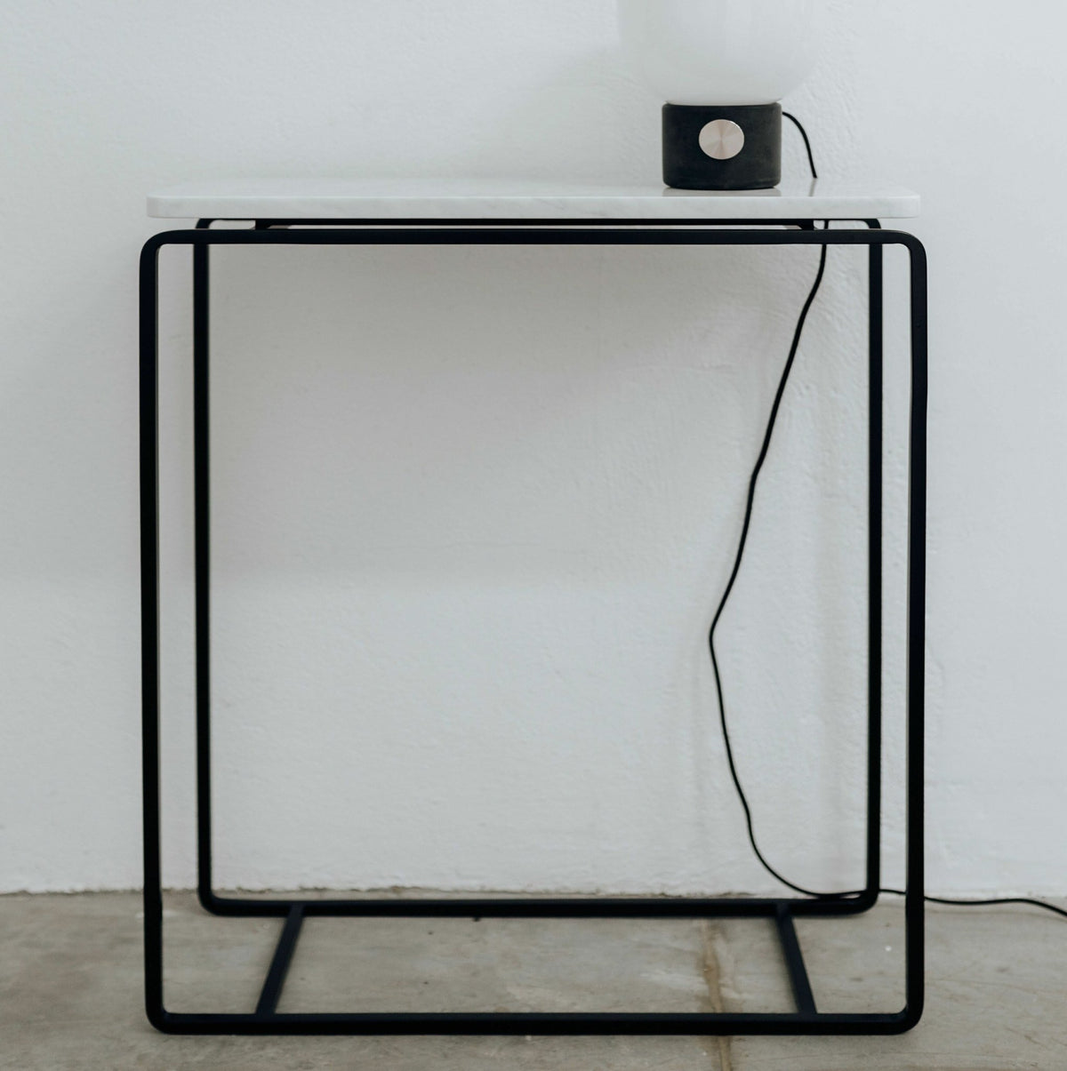 Console in marbre white S Form-C - Un’common - The Cool Republic