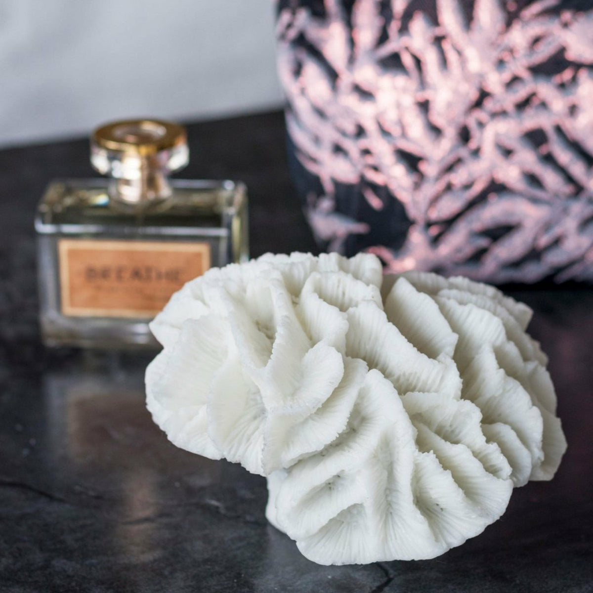 Corail plissé en polyrésine blanche 13 cm Coral - Mette Ditmer - The Cool Republic