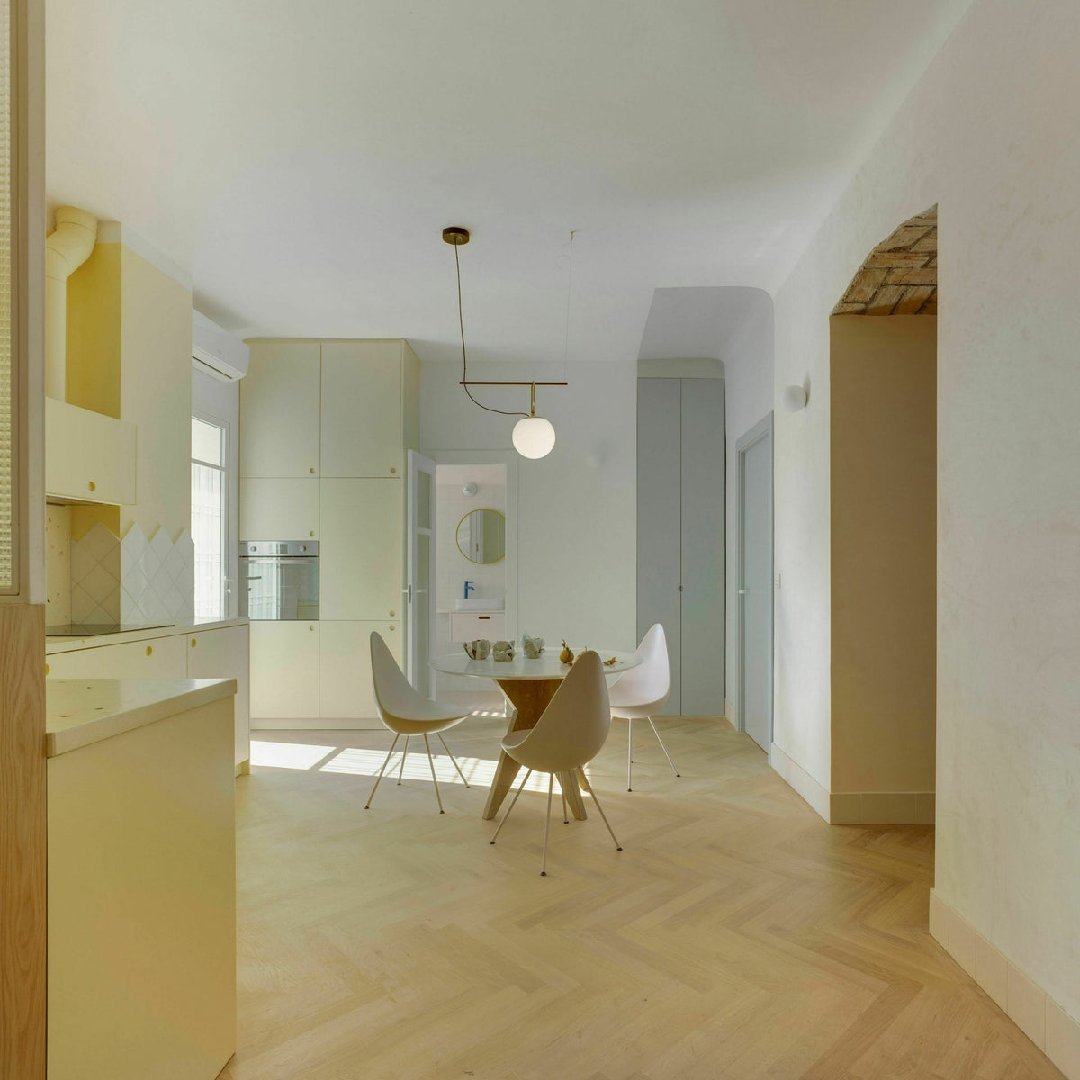Courte suspension 14 cm noire Neri&Hu - Artemide - The Cool Republic
