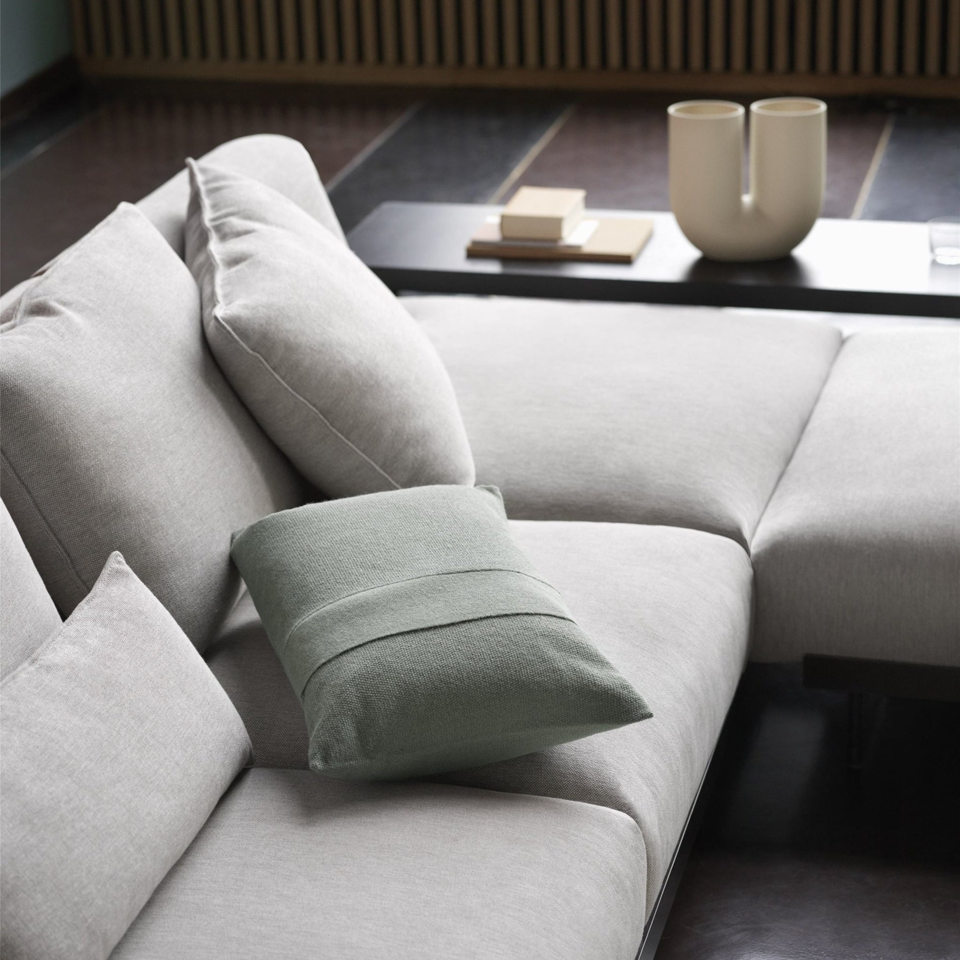 Coussin 70 x 30 cm Clay 12 In Situ - Muuto - The Cool Republic