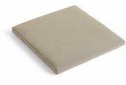 Coussin carré de chaise beige 50 cm Balcony - HAY - The Cool Republic
