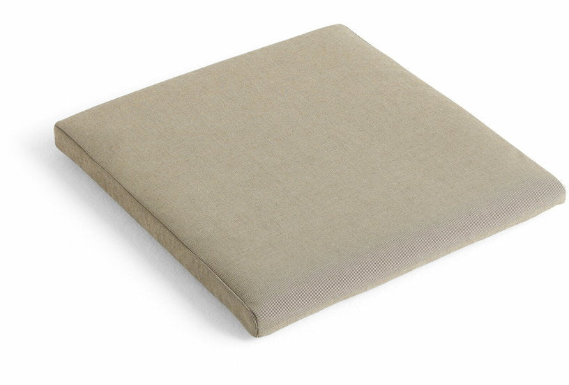 Coussin carré de chaise beige 50 cm Balcony - HAY - The Cool Republic