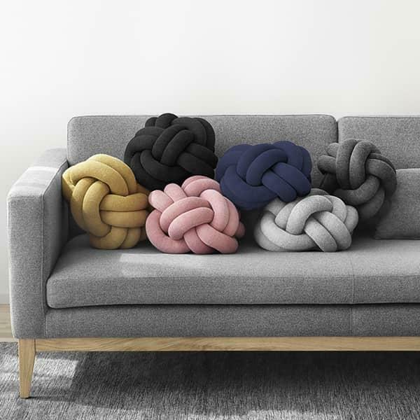 Coussin crème Knot - Design House Stockholm - The Cool Republic