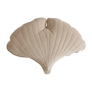 Coussin feuille de ginkgo en velours crème Ginkgo Bilboa - Moi Mili - The Cool Republic