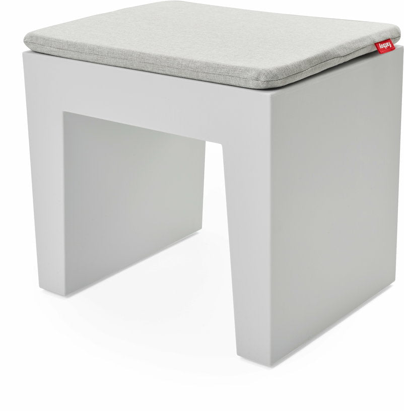 Coussin gris clair pour tabouret Concrete - Fatboy - The Cool Republic
