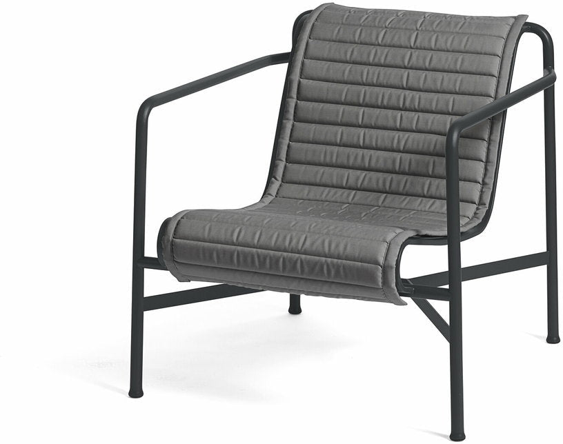 Coussin lounge chair low matelassé anthracite Palissade - HAY - The Cool Republic