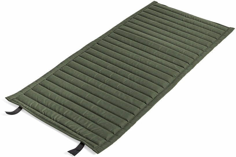 Coussin lounge chair low matelassé olive Palissade - HAY - The Cool Republic