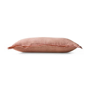 Coussin rectangulaire en lin rose magnolia 70x30cm - HKLiving - The Cool Republic