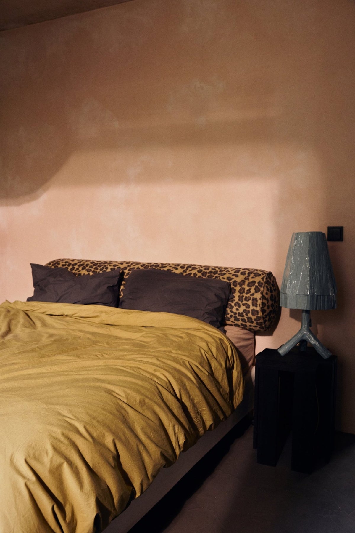 Coussin traversin léopard 150x30cm Bolster - HKLiving - The Cool Republic