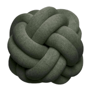 Coussin vert forêt Knot - Design House Stockholm - The Cool Republic