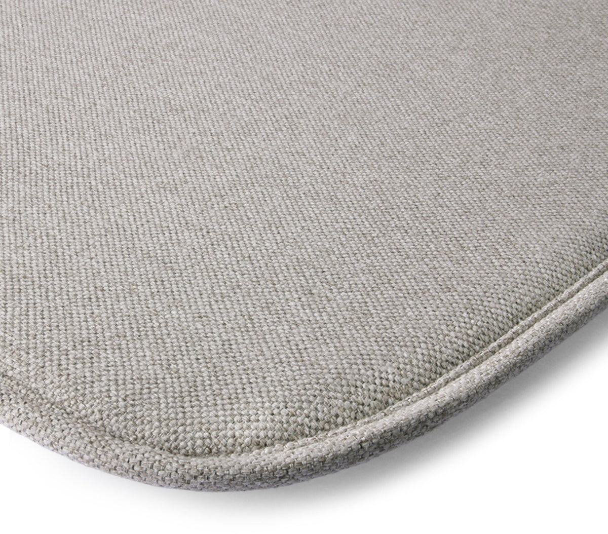 Coussins gris clairs pour chaise avec accoudoirs Wire - HKliving - The Cool Republic