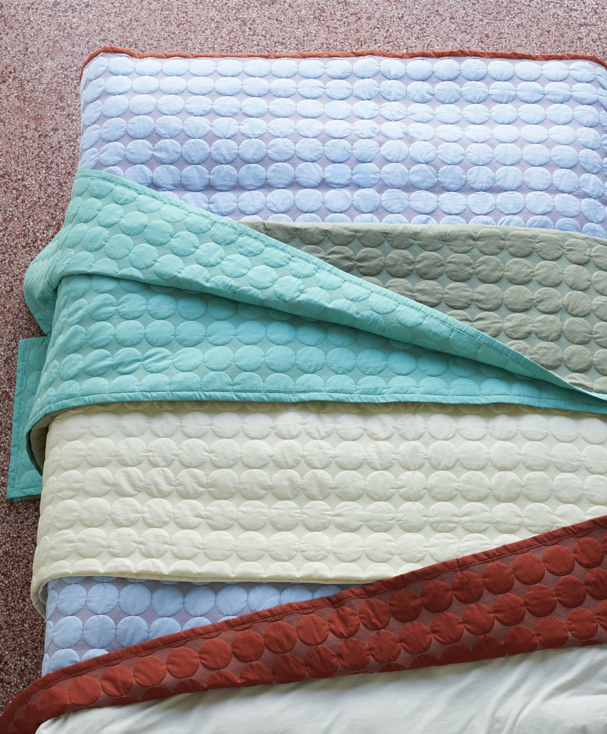 Ivory cotton bedspread 235 x 245 cm Mega Dot - Hay - The Cool Republic