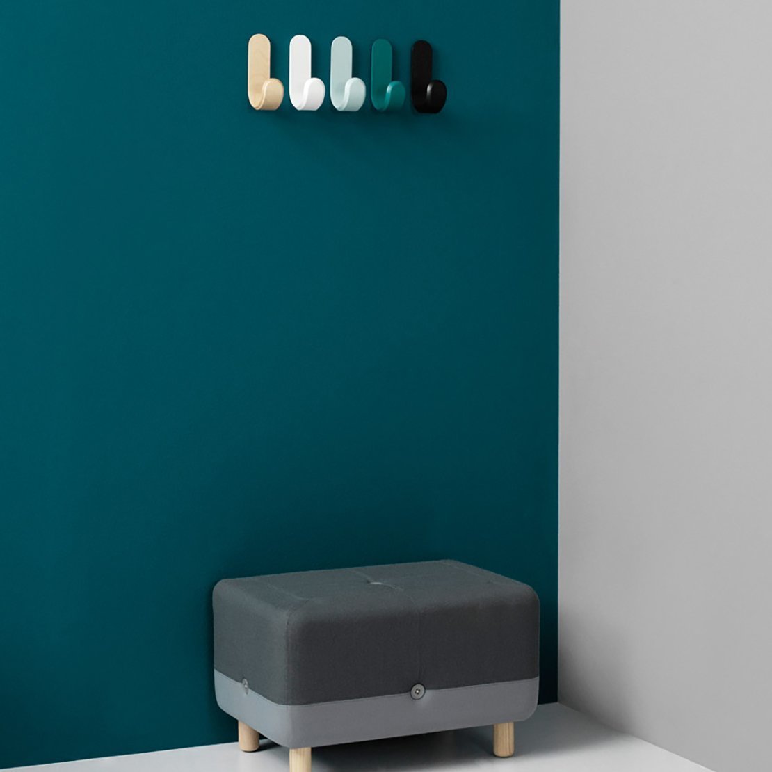 Crochet en frêne naturel Curve Ash - Normann Copenhagen - The Cool Republic