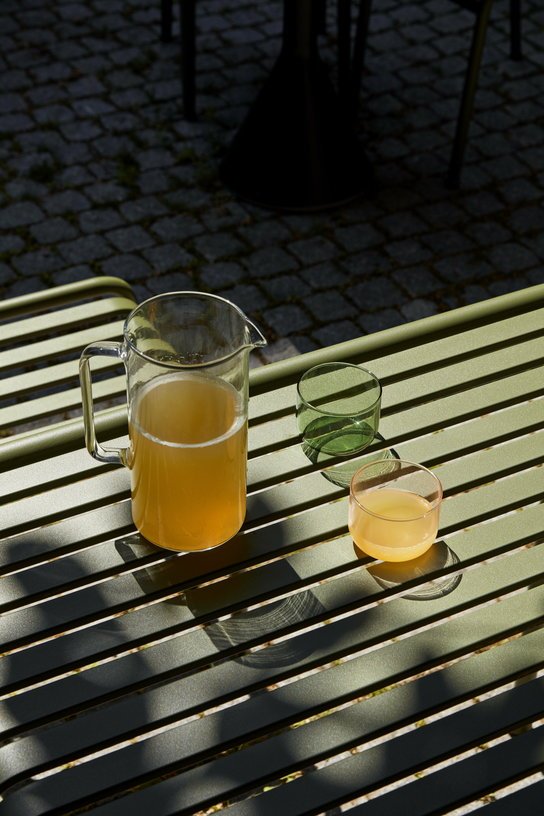 Cruche en verre borosilicate transparent 2 L Glass Jug - HAY - The Cool Republic