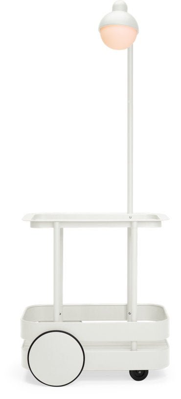 Desserte avec lampadaire en aluminium gris clair 78 x 55 cm Jolly Trolley - Fatboy - The Cool Republic