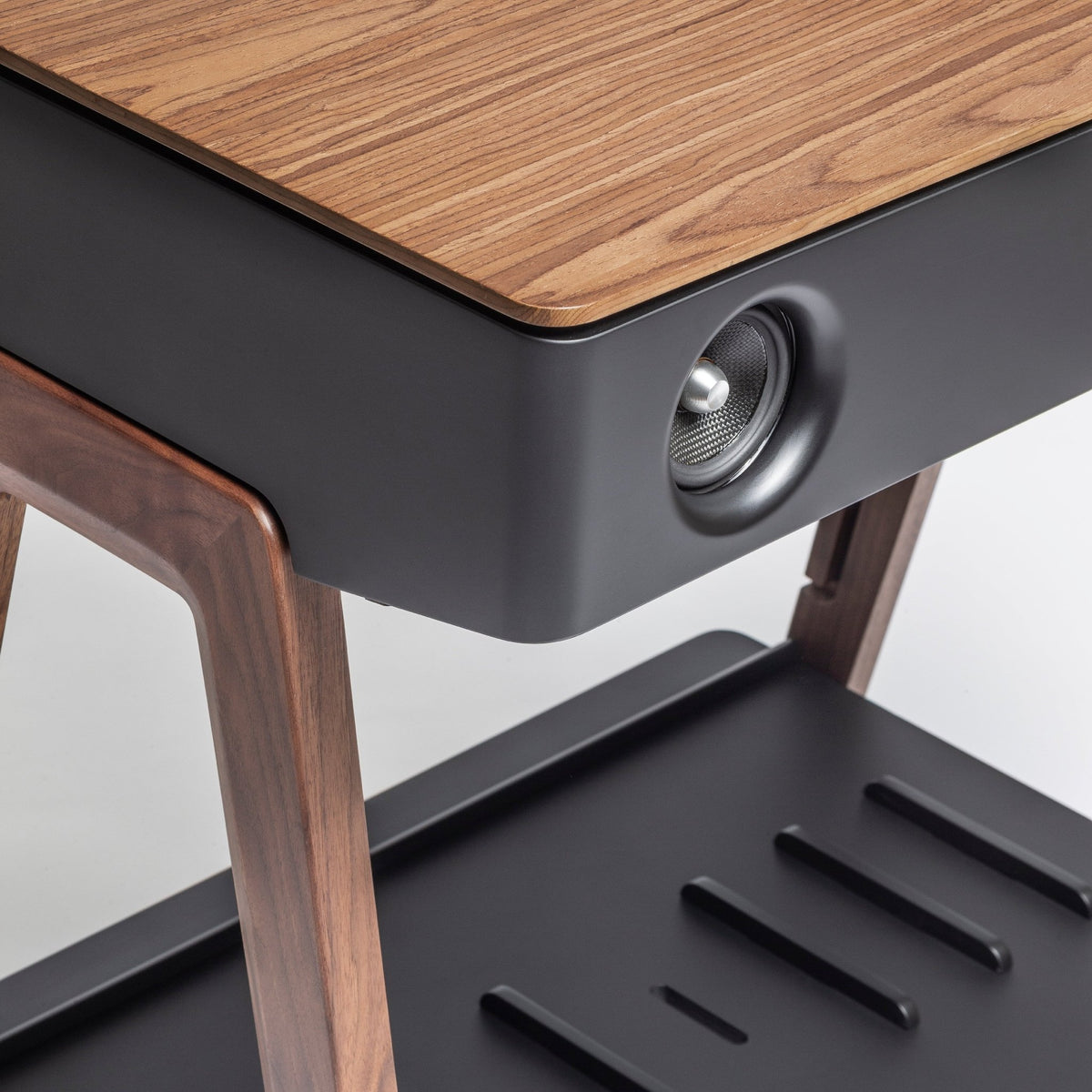 Enceinte sans fil design en noyer LX Platine - La Boite concept - The Cool Republic