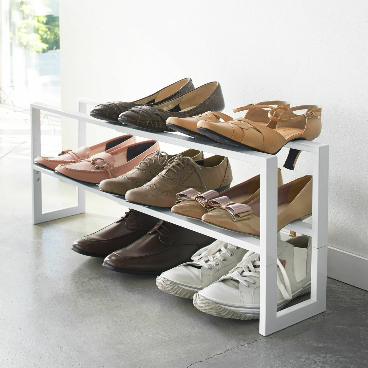 Etagère à chaussures blanche 2 niveaux - Yamazaki - The Cool Republic