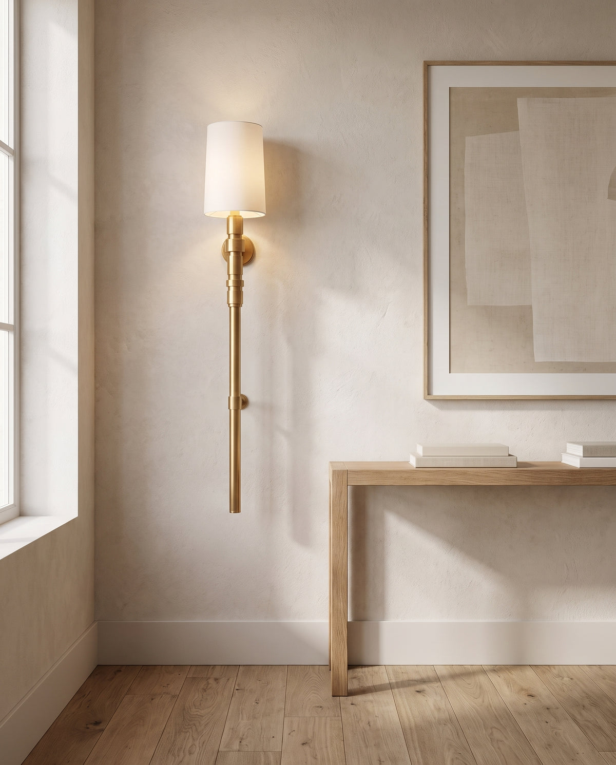 Applique murale en laiton laiton ancien 25x152cm Cormoran - Corbett Lighting en situation