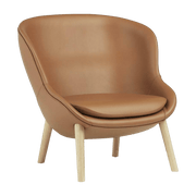 Fauteuil bas en chêne et cuir naturel Hyg - Normann Copenhagen - The Cool Republic