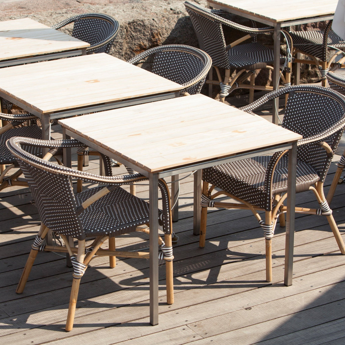 Fauteuil bistrot marron Madeleine - Sika Design - The Cool Republic
