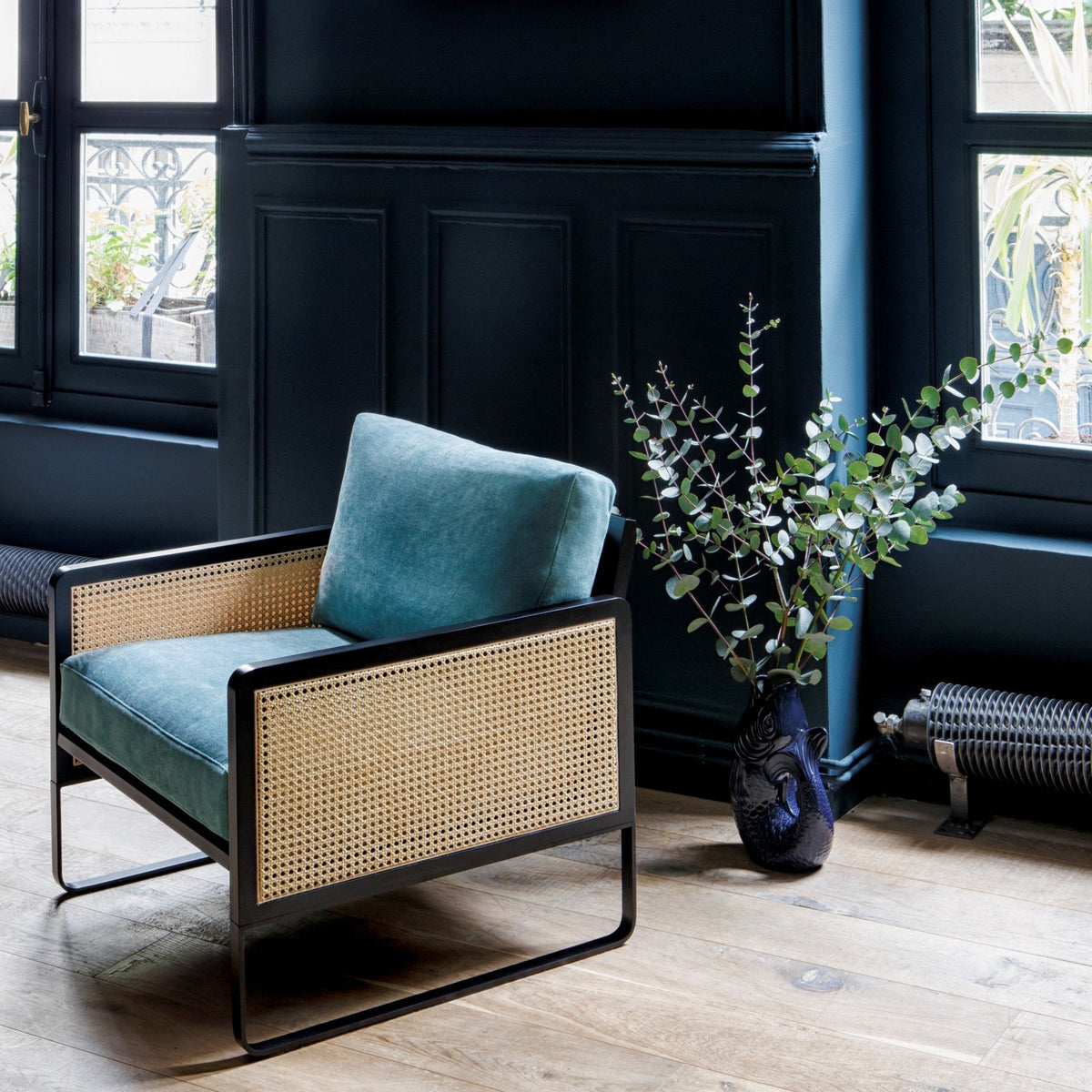 Fauteuil bleu Cannage - RED Edition - The Cool Republic