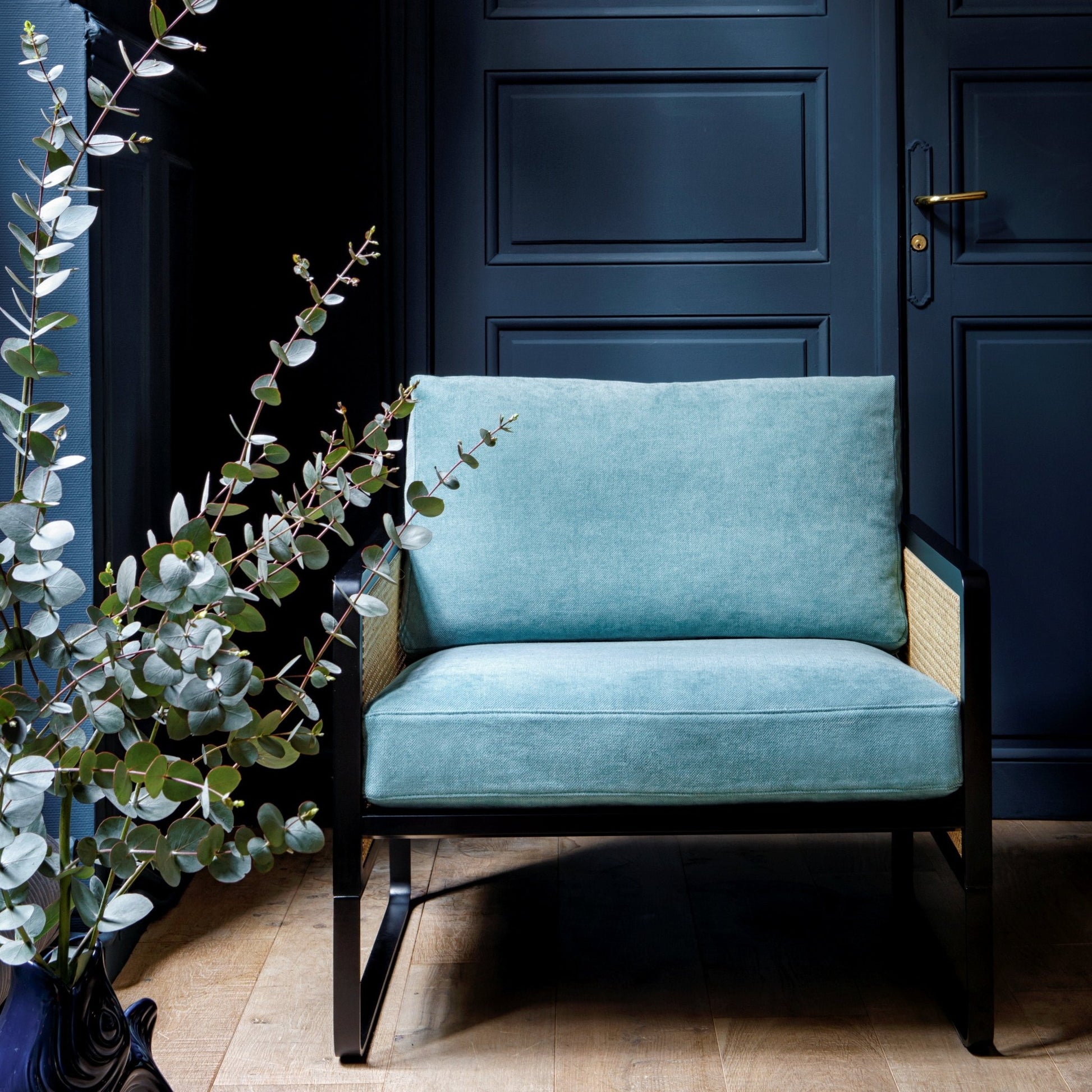 Fauteuil bleu Cannage - RED Edition - The Cool Republic