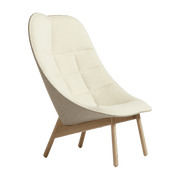 Fauteuil crème matelassé et chêne massif naturel Uchiwa - HAY - The Cool Republic