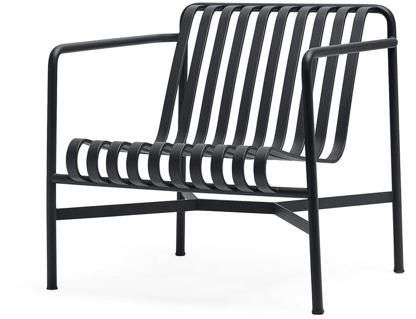 Fauteuil de jardin lounge en métal anthracite Palissade - HAY - The Cool Republic